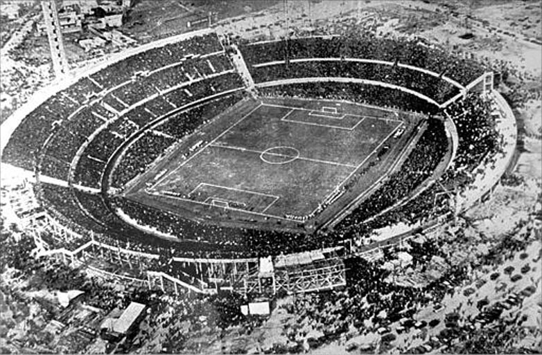 第一届世界杯决赛球场世纪球场，又名森特纳里欧球场