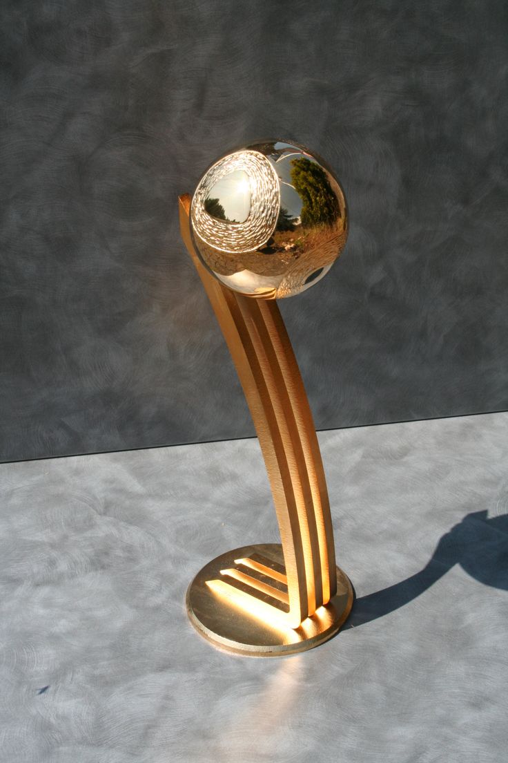 这是世界杯金球奖的奖杯