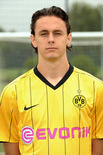 ɵԱղ棨Neven Subotic